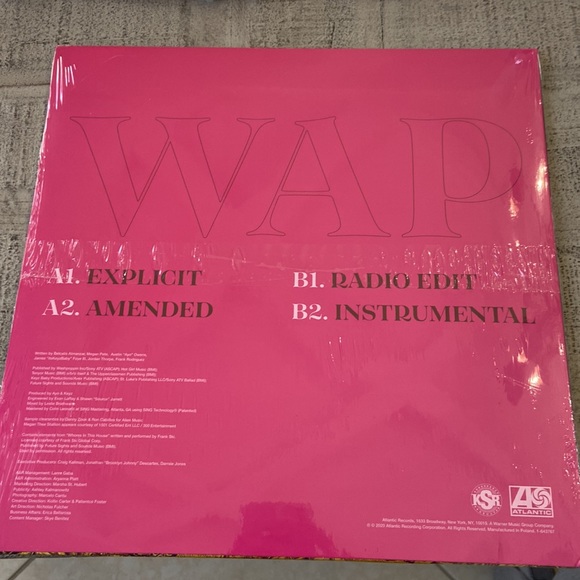 Limited Edition Pink Drip SIGNED Cardi B WAP Vinyl - Picture 2 of 5